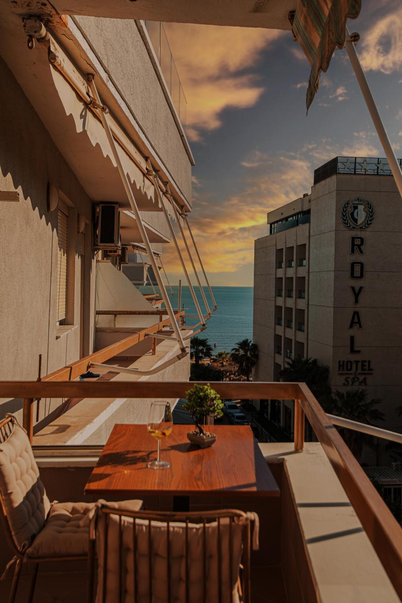Vivi'S Seaside Apartment Durrës Kültér fotó
