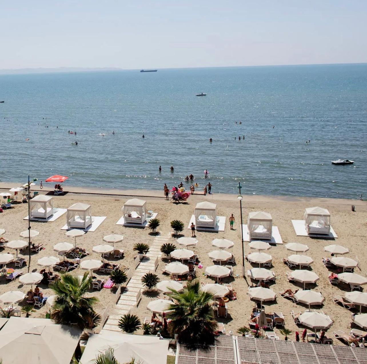 Vivi'S Seaside Apartment Durrës Kültér fotó